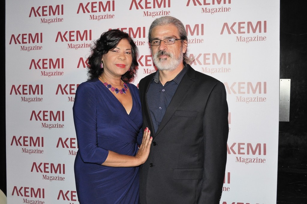 1.- Ojo principal. Evelyn Rojas y Víctor Herrera.